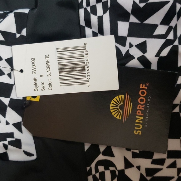 Sunproof by Weatherproof NWT Black and White Tank Swimsuit - Picture 6 of 7
